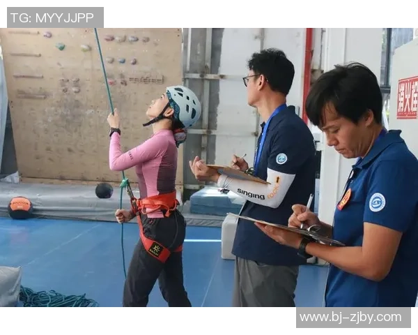 重庆攀岩队个人能力提升之路探讨与热议